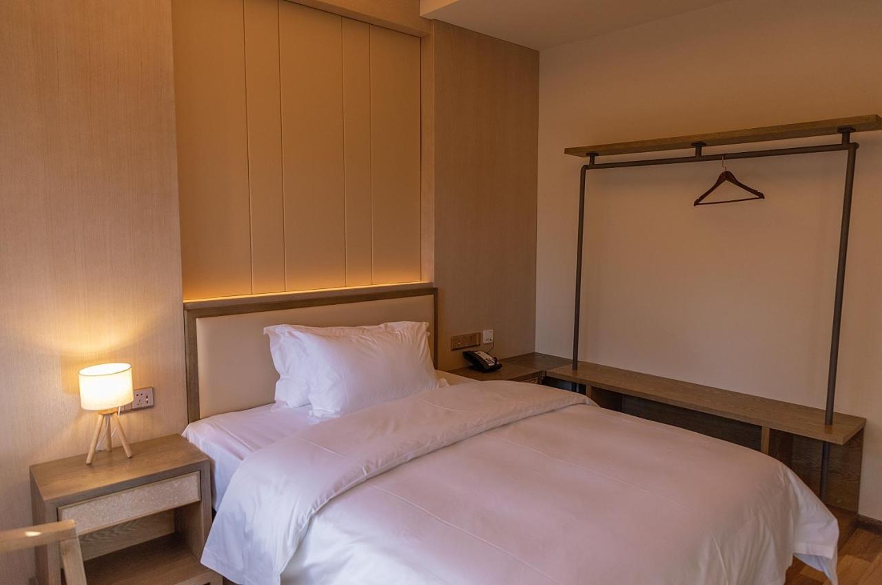 The Hump Hostel 驼峰客栈 Kunming Eksteriør bilde