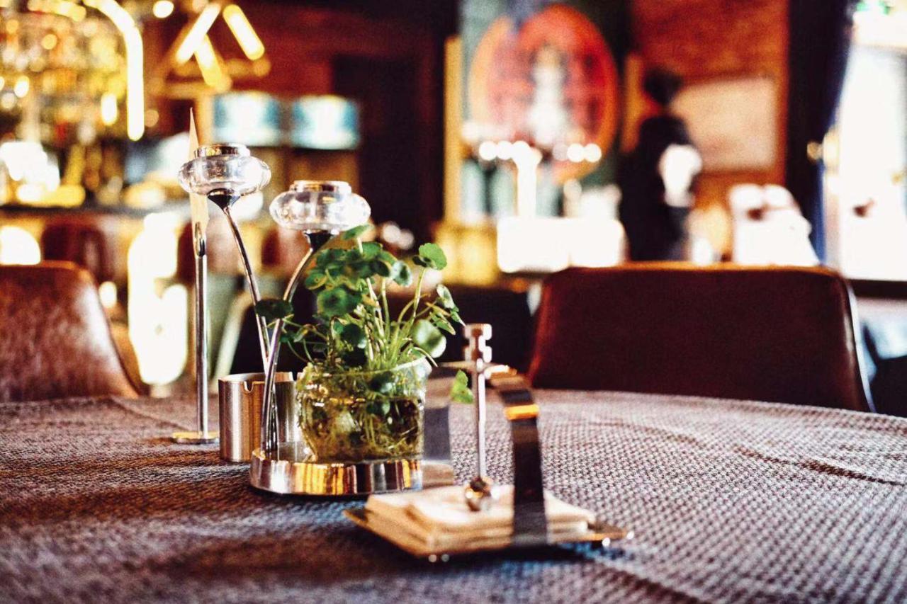 The Hump Hostel 驼峰客栈 Kunming Eksteriør bilde